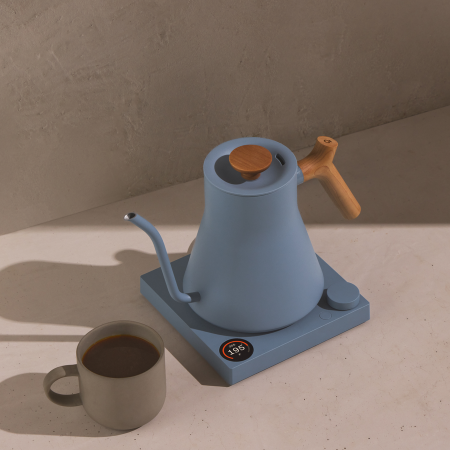 Pro / Hazy Blue + Maple - media